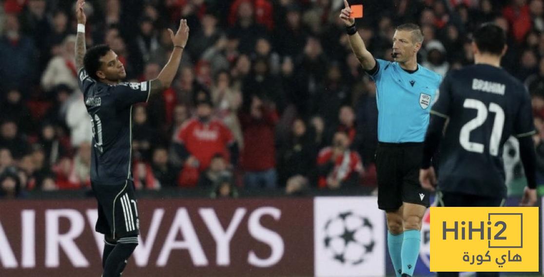 رودريغو يكشف سبب حصوله على بطاقة حمراء ضد بنفيكا