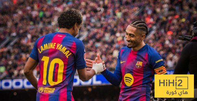 الشوط الأول .. برشلونة يتقدم على فياريال بهدفين نظيفين