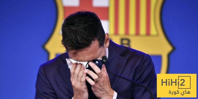 رحيل ميسي وإقالة المدربين.. أصعب ما واجه إدارة لابورتا