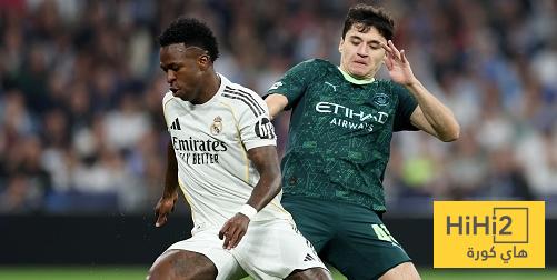 الطرد واجب …! هذا وباء وليس لاعب كرة قدم