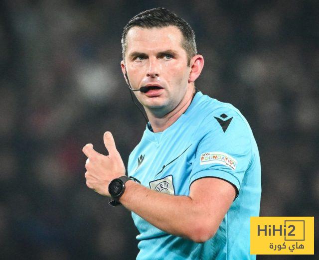 أرقام خاصة بحكم مباراة السيتي ووست هام 2 أرقام خاصة بحكم مباراة السيتي ووست هام 1