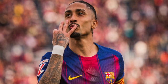 افضل لاعب في لقاء برشلونة و اشبيلية
