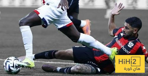 التسلل يحرم باريس سان جيرمان من هدف ثالث ضد نيس التسلل يحرم باريس سان جيرمان من هدف ثالث ضد نيس