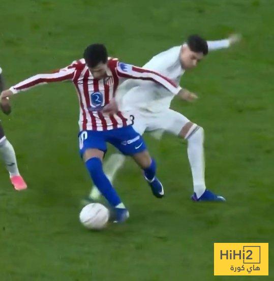 صورة تكذّب مونتيرو حكم الديربي في واقعة فالفيردي! 1