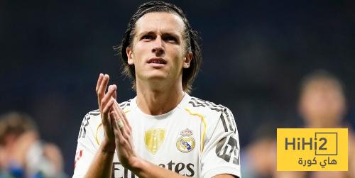 قائد الريال يهنئ كاريراس بكلمة واحدة