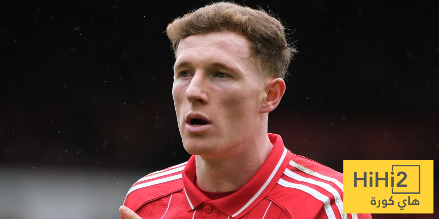 صراع بين اليونايتد والسيتي على أندرسون