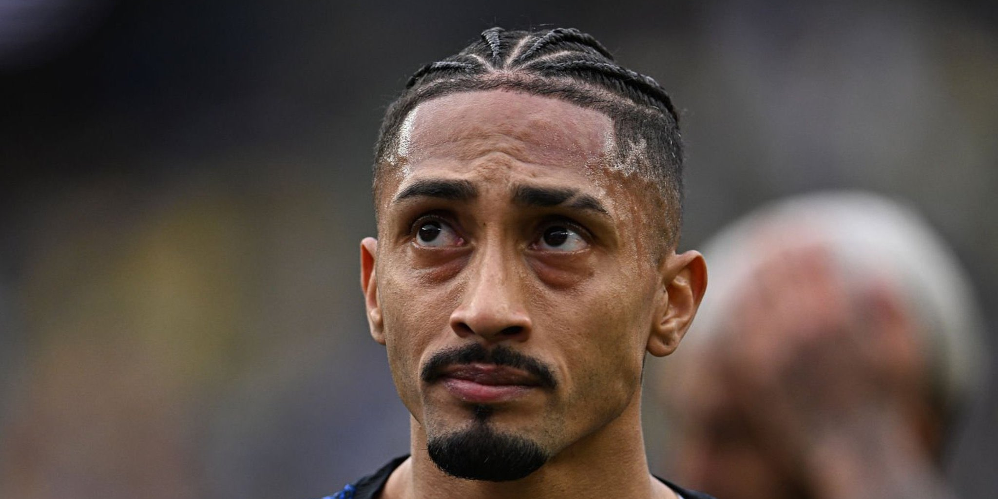 ماذا تقول صحف برشلونة عن اصابة رافينيا