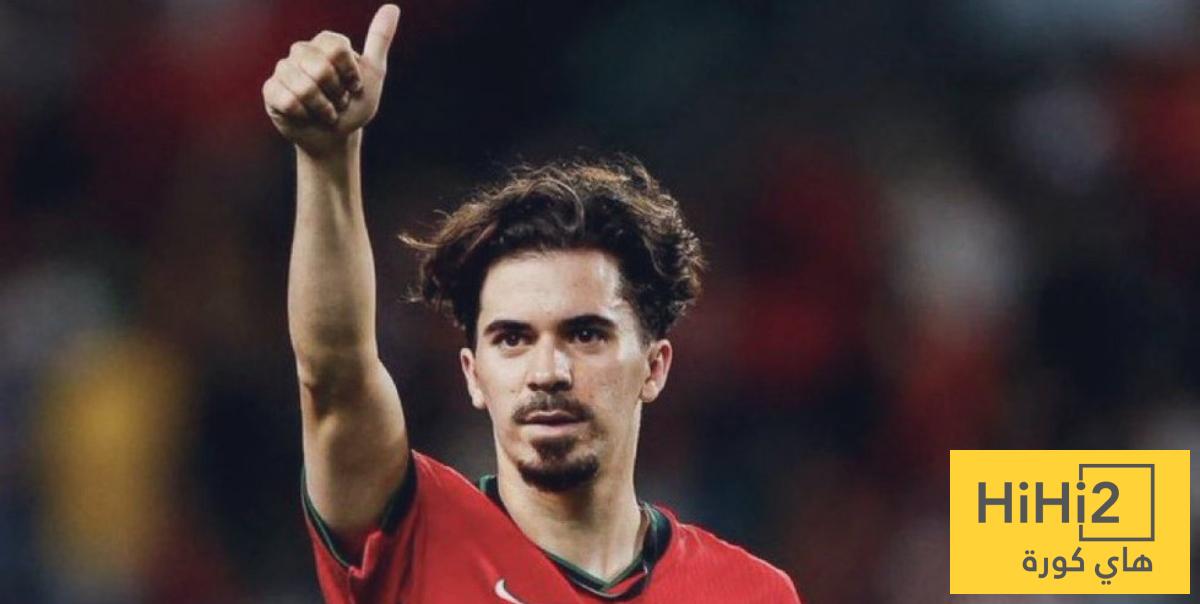 مدرب البرتغال يتغنى بأداء فيتينيا