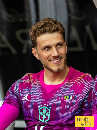 بينتو حارس النصر يحطم الأرقام مع منتخب البرازيل 2 بينتو حارس النصر يحطم الأرقام مع منتخب البرازيل 1