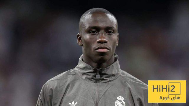 ميندي يتحدى الإصابات قبل مواجهة ريال مدريد وبايرن ميونيخ