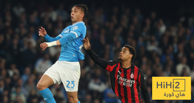 شوط أول سلبي بين ميلان ونابولي في الدوري الإيطالي
