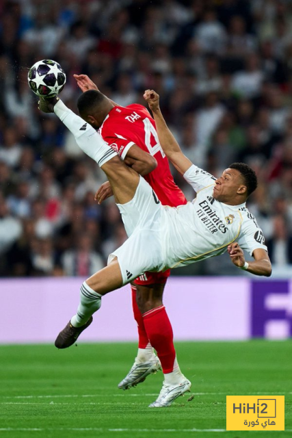 بايرن ميونخ يتقدم على ريال مدريد في الشوط الاول