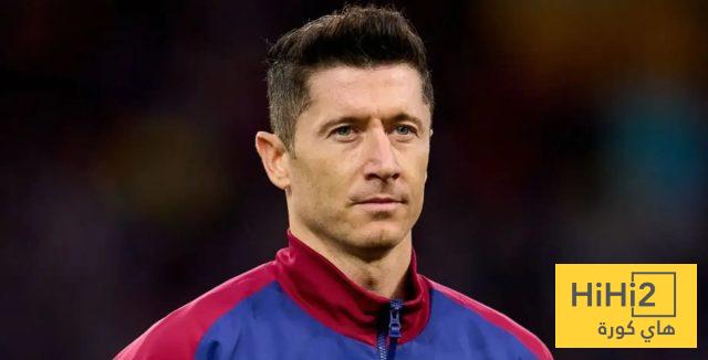 ليفاندوفسكي يبتعد عن برشلونة