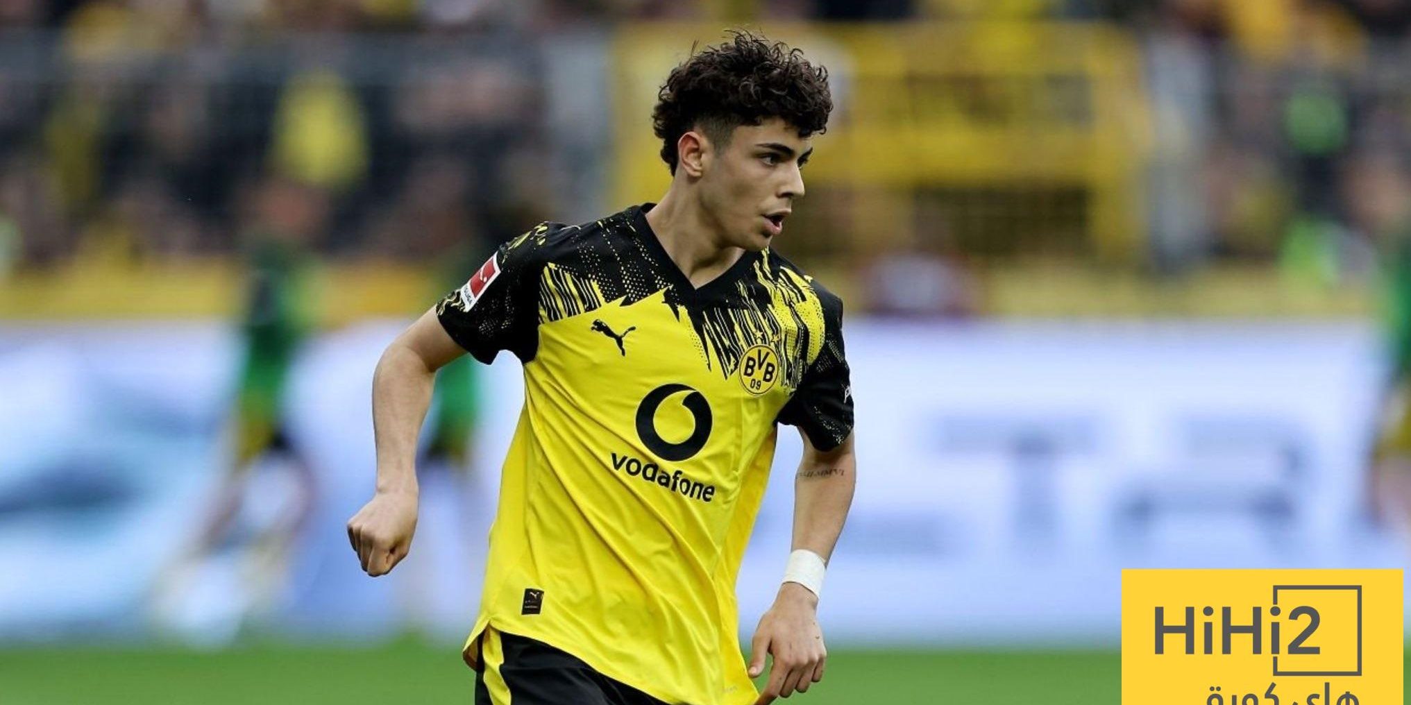 برشلونة يتابع موهبة بوروسيا دورتموند