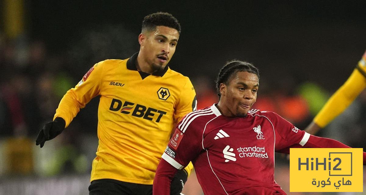 نجم البريميرليغ يختار وجهته بين كبار إنجلترا