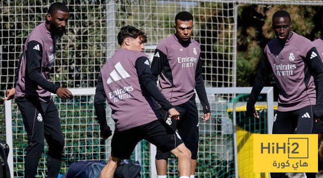مبابي يظهر في تدريبات ريال مدريد بضمادة على الحاجب