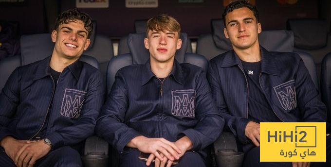 فليك يمنح الحرية للاعبيه الشباب فليك يمنح الحرية للاعبيه الشباب