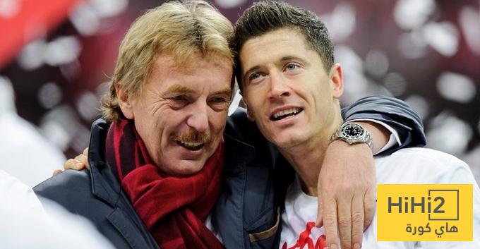 نجم بولندي سابق ينصح ليفاندوفسكي بالرحيل