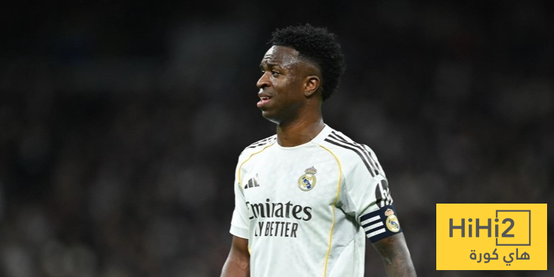 لماذا لا أحد يريد فينيسيوس؟