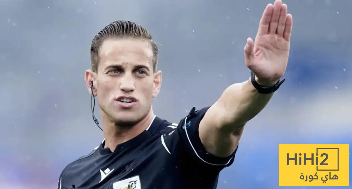 صور .. ألبرولا روخاس يثير الجدل بقرارته في نهائي كأس الملك