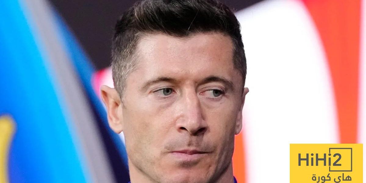 ليفاندوفسكي غير سعيد في برشلونة