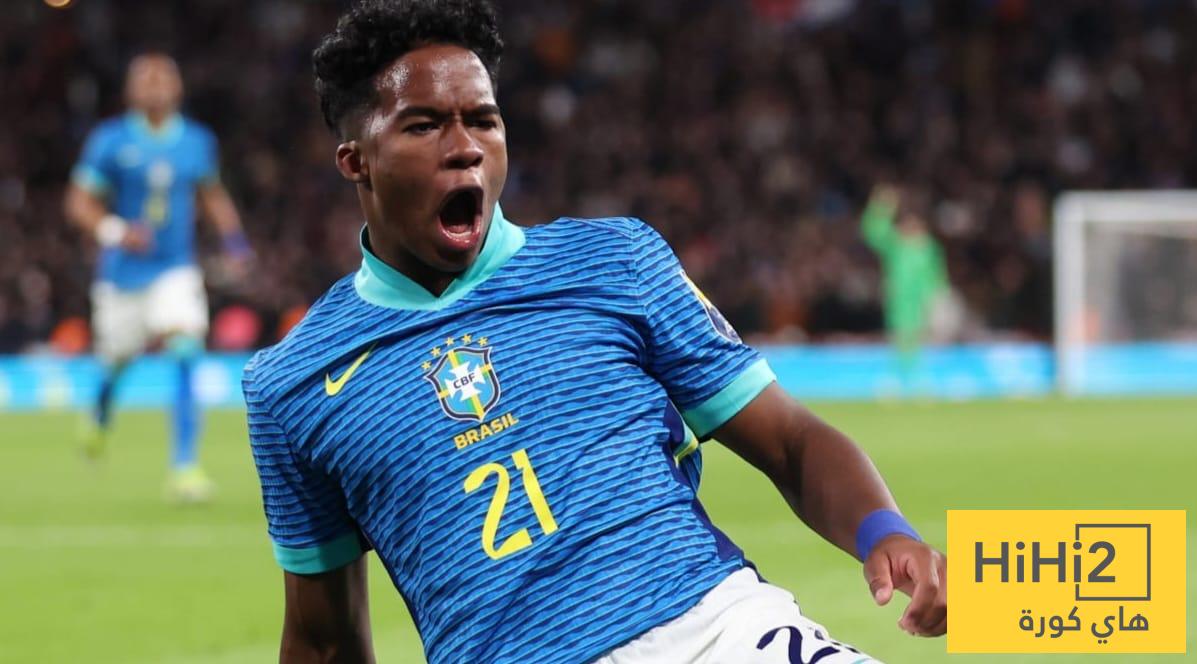 هل ينتقل للبريميرليج؟ موهبة البرازيل تفتح الباب أمام يونايتد بسبب رونالدو