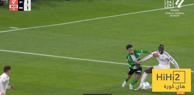 صورة تكشف كم هو نزيه التحكيم الإسباني و شكاوي ريال مدريد مجرد أوهام