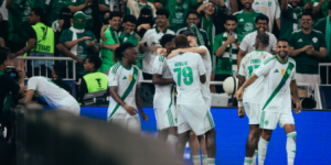 عمر السومة يتصدر هدافي الأهلي تاريخيًا.. إيفان توني يعادل طلال المشعل برصيد 83 هدفًا
