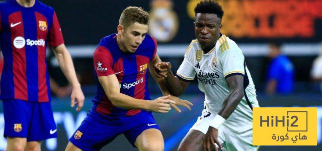 صورة .. 4 لاعبين من ريال مدريد مقابل اثنين من برشلونة