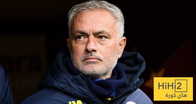 مورينيو هو من عرض نفسه على ريال مدريد