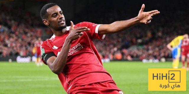 مايكل أوين يحذر جماهير ليفربول من إيزاك