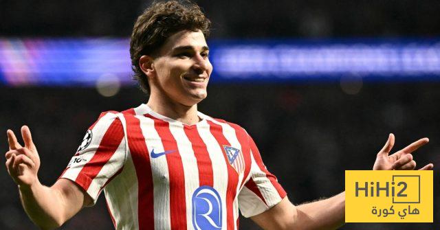 أسباب تراجع برشلونة عن صفقة ألفاريز