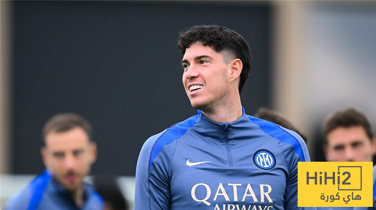باستوني يبتعد عن برشلونة بسبب مطالب إنتر ميلان