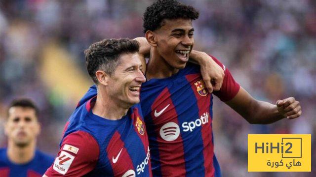 صورة : لامين يامال يودع ليفاندوفسكي
