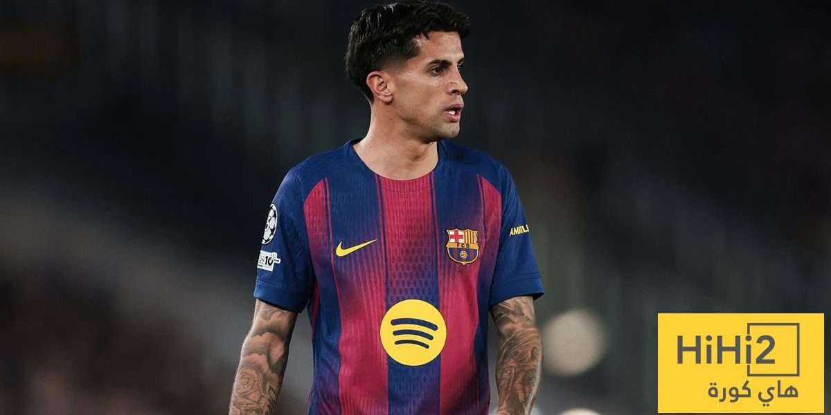 برشلونة يتفاوض مع الهلال بشأن كانسيلو