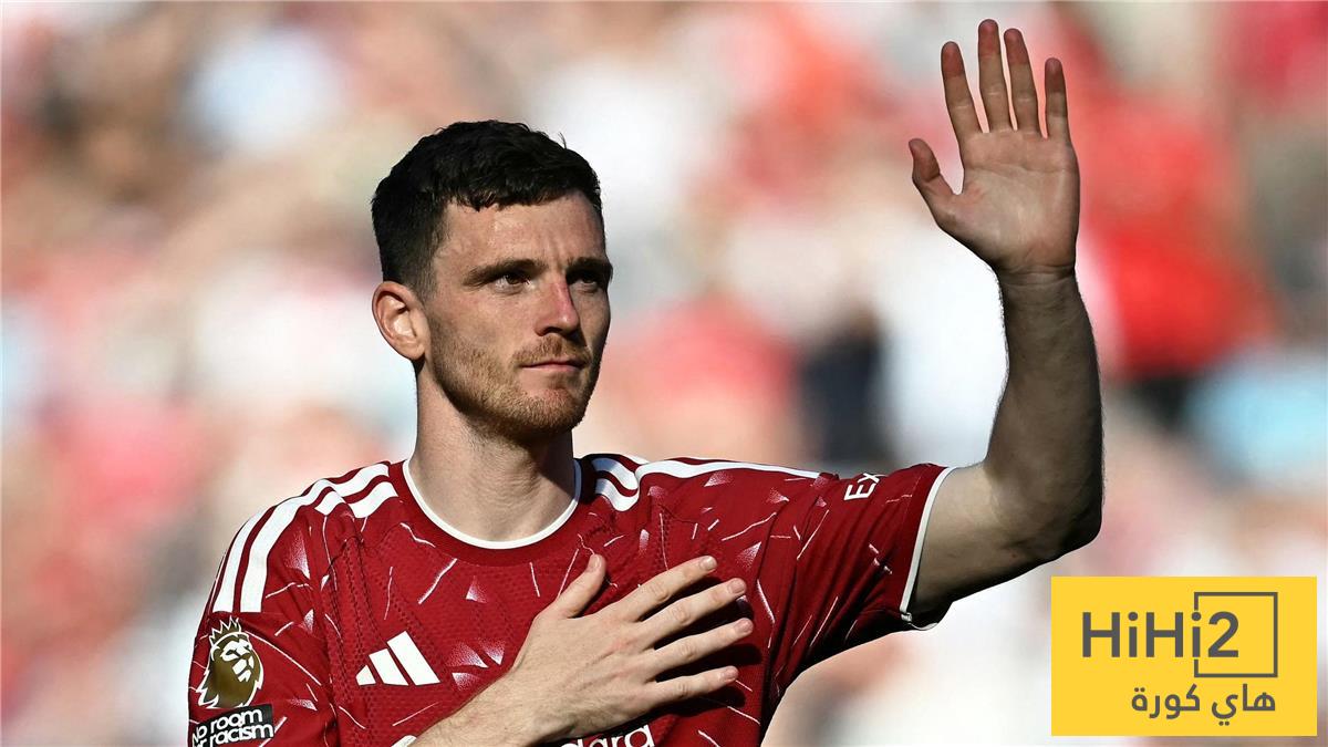 ليفربول يقترب من حسم بديل روبرتسون في الصيف
