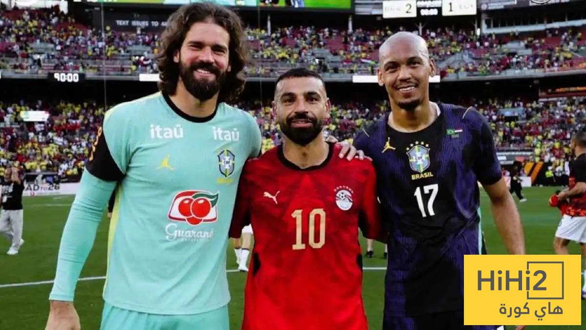 فابينيو يمازح محمد صلاح بسؤال مفاجئ بعد لقاء البرازيل ومصر