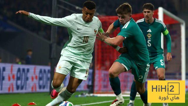 أسطورة فرنسا يرد على منتقدي مبابي: “هل تملكون لاعبًا مثله؟”