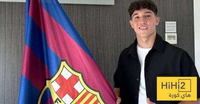 برشلونة يجدد عقد جوهرتين