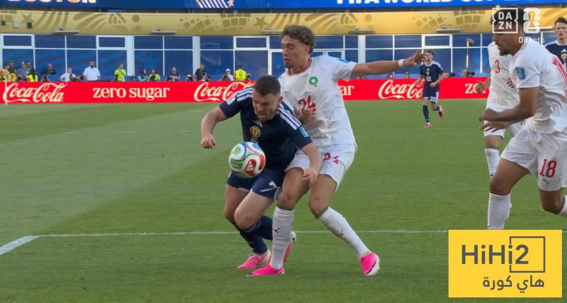 هل حُرم منتخب اسكتلندا من ركلة جزاء صحيحة أمام المغرب ؟