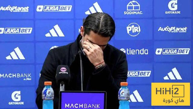 نجم ريال مدريد السابق يتعرض لأزمة قلبية خلال مؤتمر صحفي