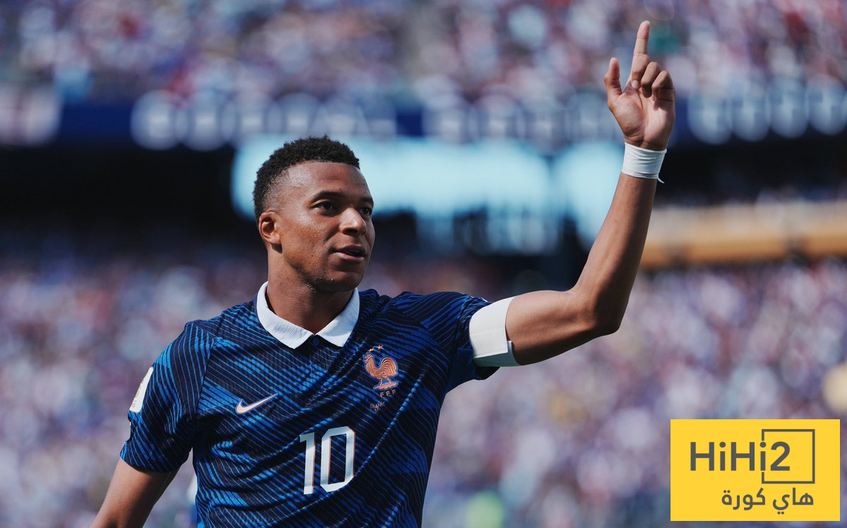 لماذا يتألق مبابي مع منتخب فرنسا أكثر من ريال مدريد؟
