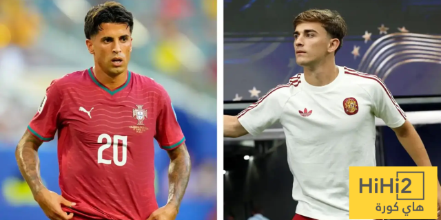 لقطة إنسانية بين ثنائي برشلونة في كأس العالم.. صورة