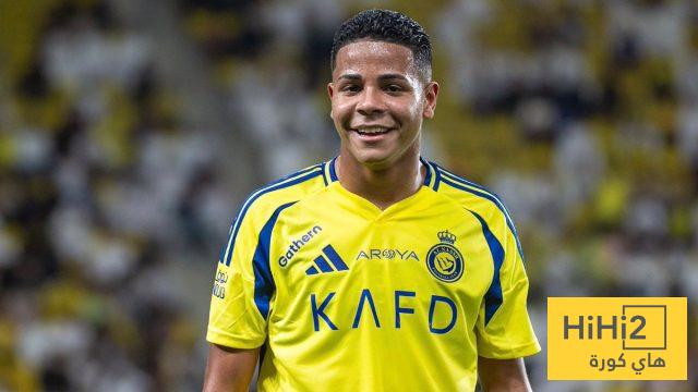 للهروب من دكة النصر.. محترف العالمي يغازل كورينثيانز!