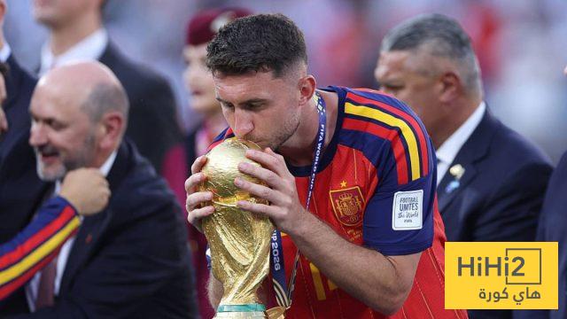 التفاصيل .. متى وكيف عرض وكلاء لابورت اللاعب على برشلونة ؟