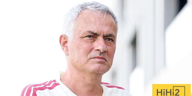 مورينيو يطيح بحارس مرمى ريال مدريد