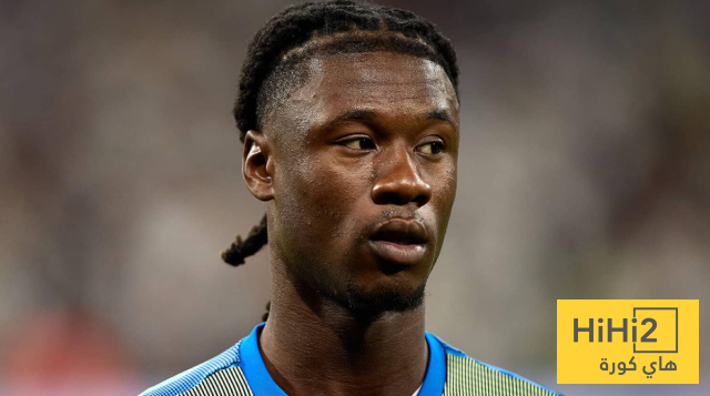 لاعب فاشل ويجب بيعه.. صحفي إسباني يهاجم كامافينغا