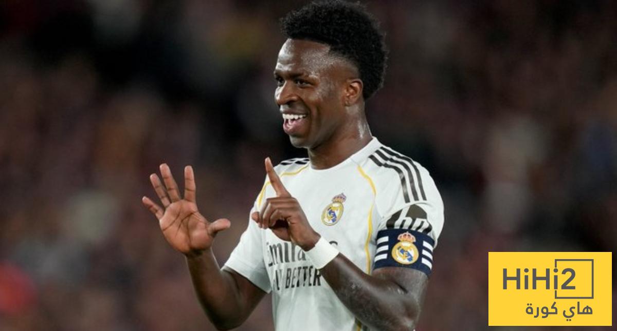 موعد المغادرة يقترب .. ريال مدريد يفتح باب الرحيل أمام فينيسيوس !
