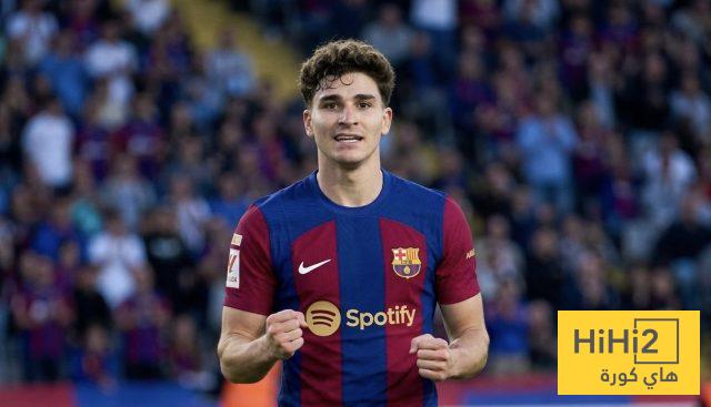 برشلونة يراهن على ألفاريز لحسم الصفقة بنفسه بهذه الطريقة !