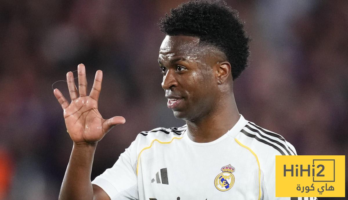 تحول مفاجئ في موقف ريال مدريد مع فينيسيوس جونيور بشأن العقد الجديد